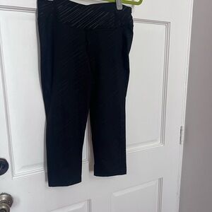 Black Cropped Leggings